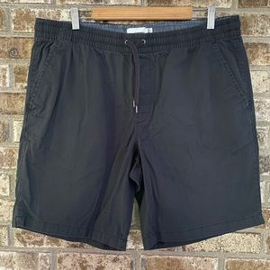 Men’s charcoal shorts